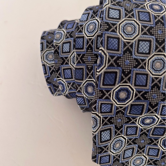 PRONTO UOMO BLUE SILK TIE - Picture 2 of 8